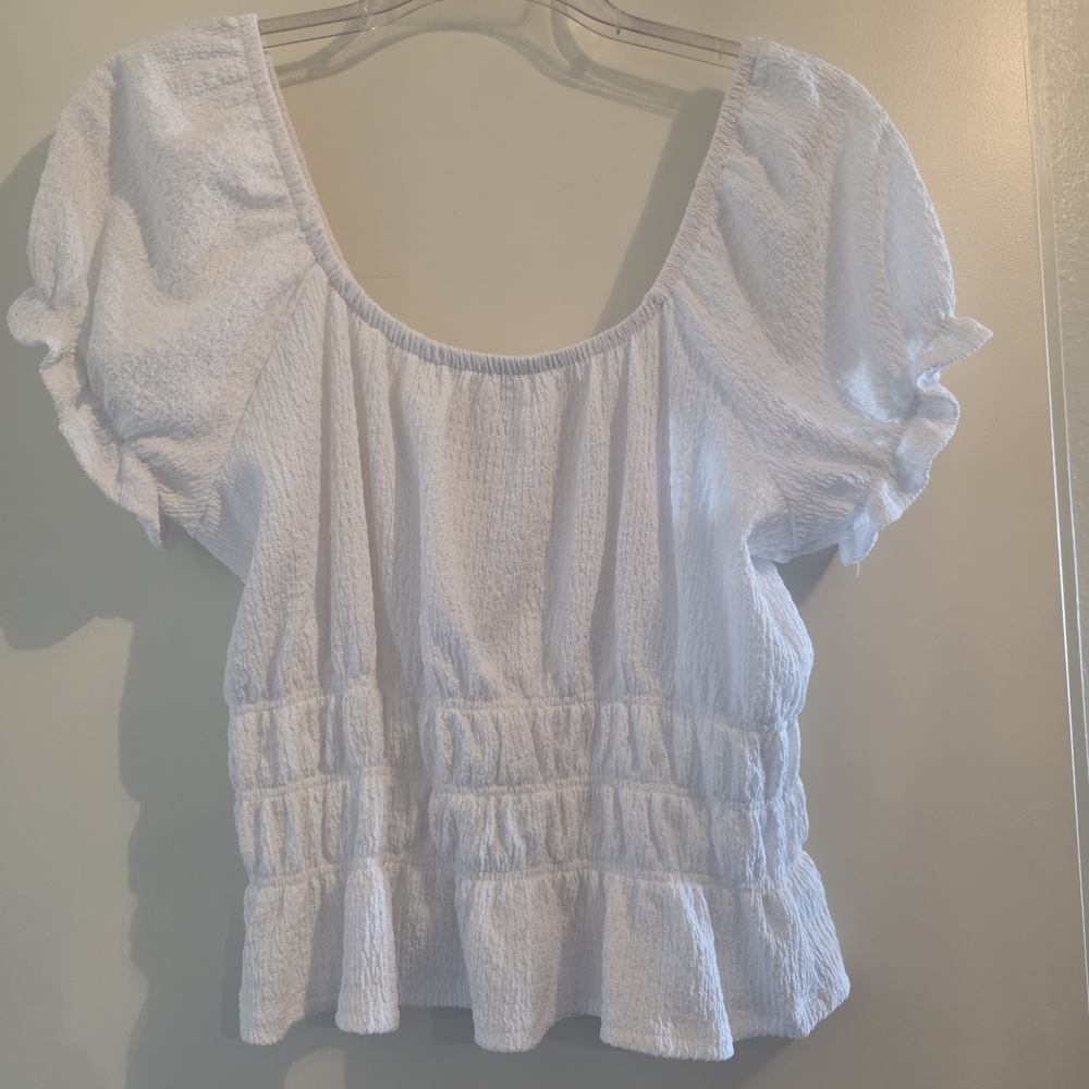 SO White Textured Puff Sleeve Blouse